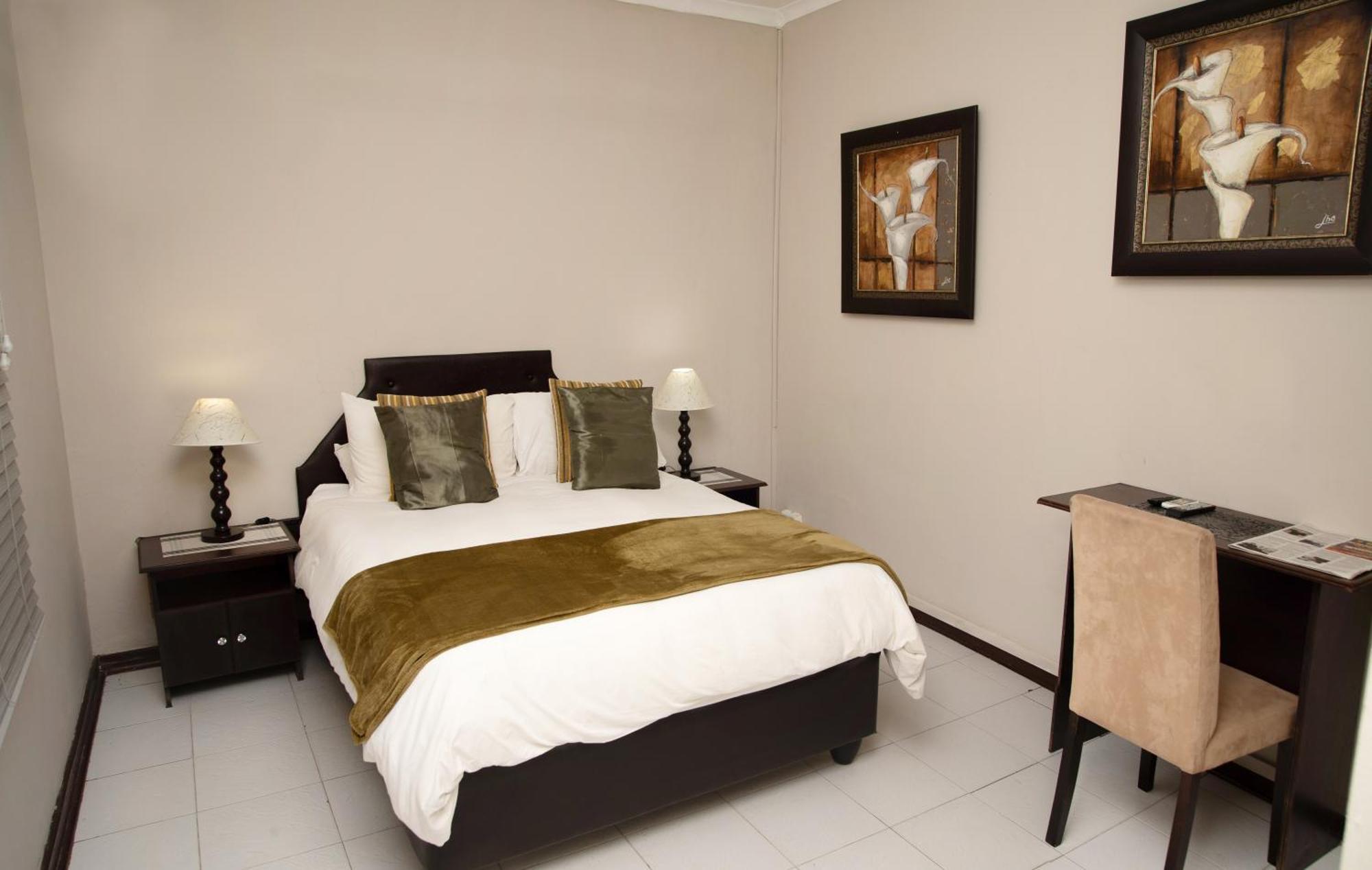 Gold Guest & Conference Bed & Breakfast Welkom Bagian luar foto